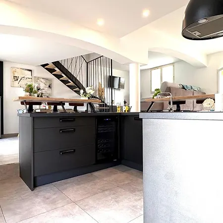 Elegance - Piscine - Jardin - Moderne Topprosconciergerie Villa *