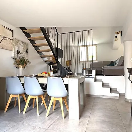Elegance - Piscine - Jardin - Moderne Topprosconciergerie Vila *